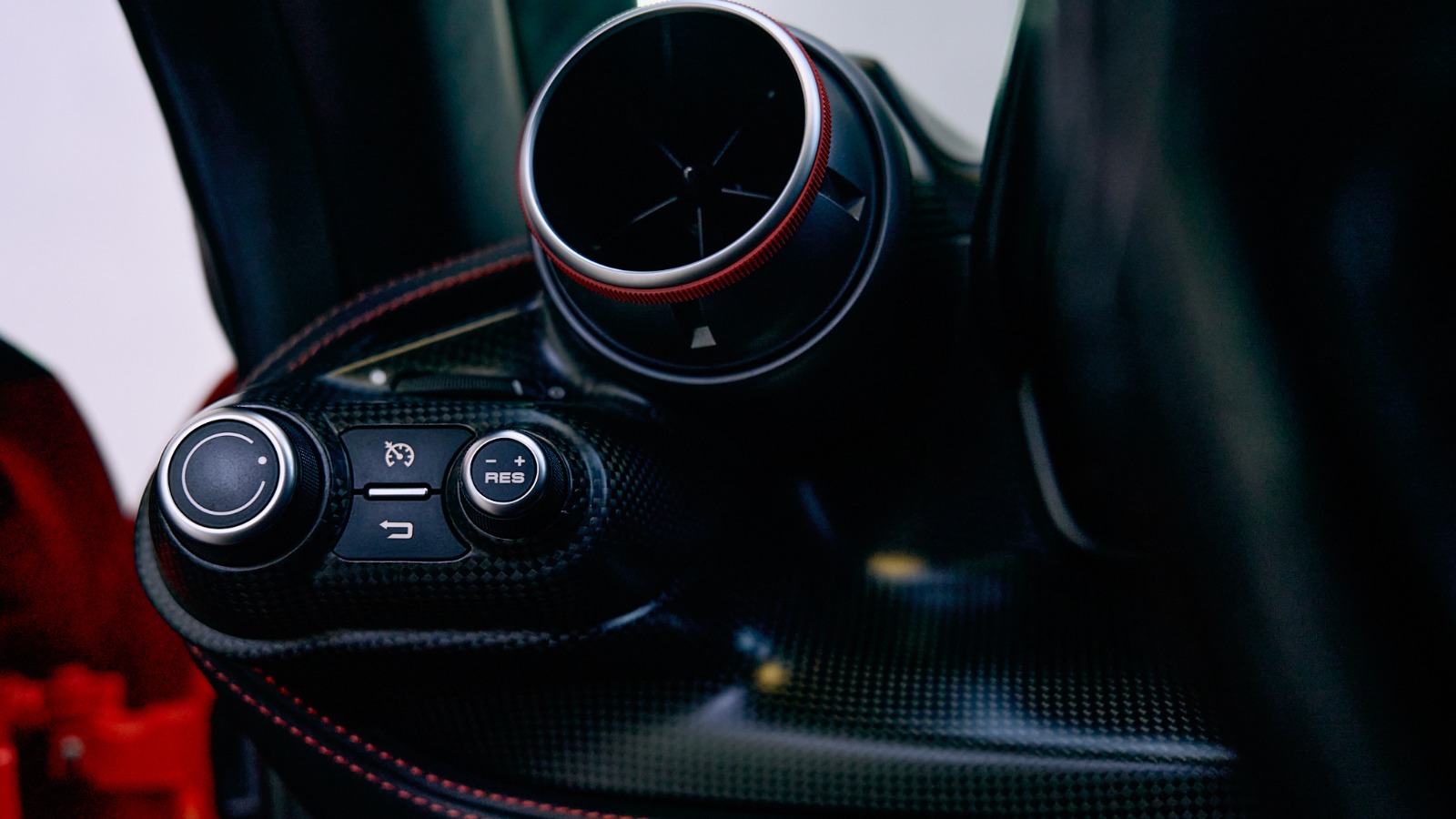 9da6c4ca-b3df-47dd-a6b6-a90f1b9f8638